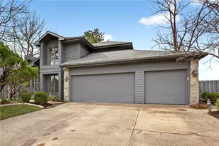 6425 Woodacre Ct, Clayton, OH 45322 - Photo 3