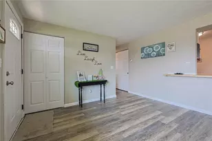 5595 Shady Oak St, Huber Heights, OH 45424 - Photo 5