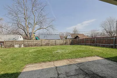 5595 Shady Oak Street, Huber Heights, OH 45424 - Photo 29