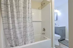 5595 Shady Oak St, Huber Heights, OH 45424 - Photo 35