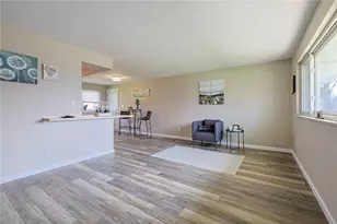 5595 Shady Oak St, Huber Heights, OH 45424 - Photo 7