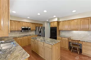 1091 Quiet Brook Trail, Washington Twp, OH 45458 - Photo 11