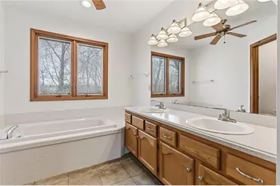 1091 Quiet Brook Trail, Washington Twp, OH 45458 - Photo 35