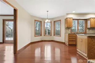 1091 Quiet Brook Trail, Washington Twp, OH 45458 - Photo 9