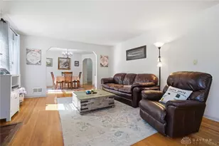 342 Wisteria Dr, Oakwood, OH 45419 - Photo 13