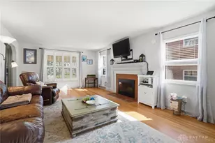 342 Wisteria Dr, Oakwood, OH 45419 - Photo 9