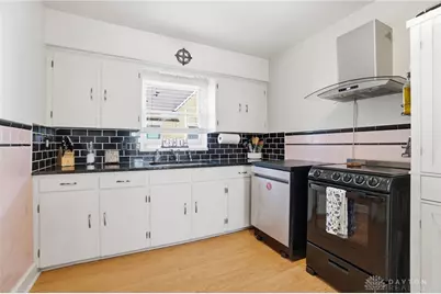 342 Wisteria Drive, Oakwood, OH 45419 - Photo 19