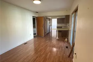 6121 Freeport Dr, Clayton, OH 45415 - Photo 11