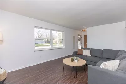 7657 Belle Plain Drive, Huber Heights, OH 45424 - Photo 9