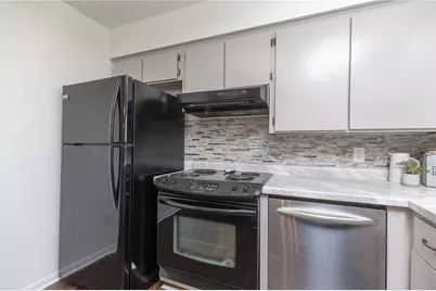 7657 Belle Plain Drive, Huber Heights, OH 45424 - Photo 19