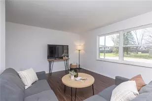 7657 Belle Plain Dr, Huber Heights, OH 45424 - Photo 11