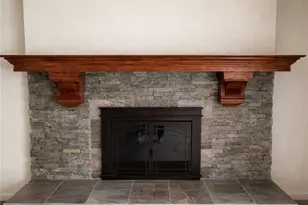 396 Towncrest Dr, Beavercreek, OH 45434 - Photo 7