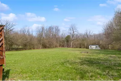 2472 Staunton Sugar Grove Road, Washington Court House, OH 43160 - Photo 3