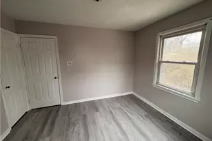 245 Valleyview Dr, Dayton, OH 45405 - Photo 19