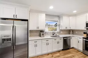 9555 Clyo Rd, Washington Twp, OH 45458 - Photo 13