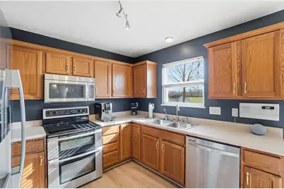 7276 Country Walk Drive, Franklin Twp, OH 45005 - Photo 3