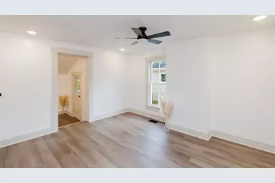 555 E Sycamore Street, Miamisburg, OH 45342 - Photo 5