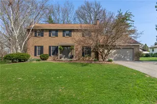 7392 Chinook Dr, West Chester, OH 45069 - Photo 1