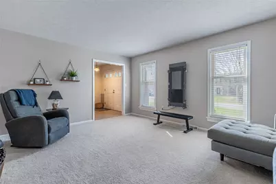 7392 Chinook Drive, West Chester, OH 45069 - Photo 3