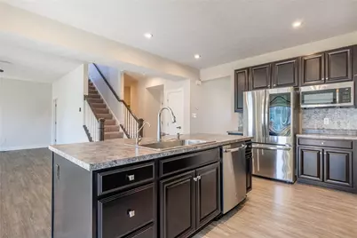 1040 Baywood Drive, Fairborn, OH 45324 - Photo 13