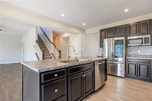 1040 Baywood Dr, Fairborn, OH 45324 - Photo 13