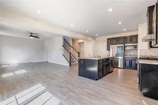 1040 Baywood Dr, Fairborn, OH 45324 - Photo 11