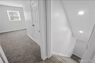 2807 W Galbraith Rd, Cincinnati, OH 45239 - Photo 21