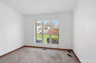 4753 Caprice Dr, Middletown, OH 45044 - Photo 13