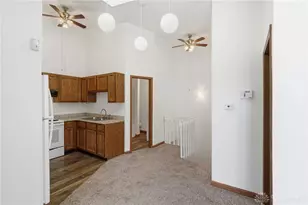 4753 Caprice Dr, Middletown, OH 45044 - Photo 9