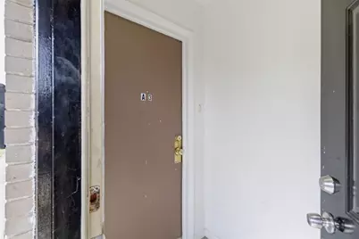 321 S Harbine Avenue, Dayton, OH 45403 - Photo 9