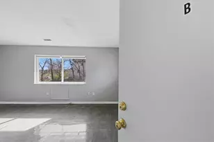 321 S Harbine Ave, Dayton, OH 45403 - Photo 27