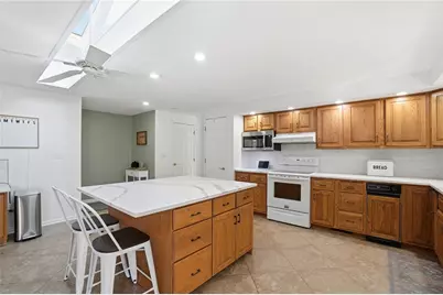 220 N Garber Drive, Tipp City, OH 45371 - Photo 9