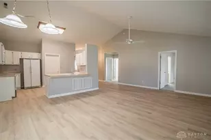 216 Jay Rd, Englewood, OH 45322 - Photo 7