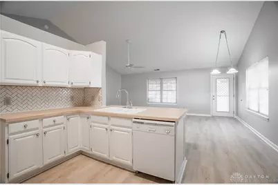 216 Jay Road, Englewood, OH 45322 - Photo 9