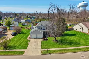 2275 Bluewing Dr, Beavercreek, OH 45431 - Photo 3