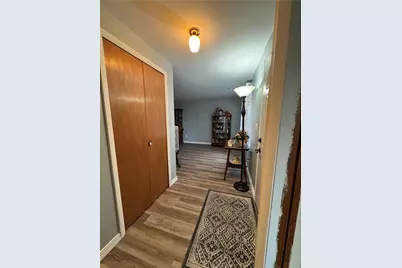 5850 Corlett Court, Huber Heights, OH 45424 - Photo 7