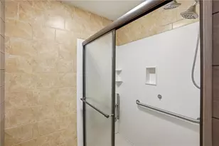 6920 Eastpoint Ct, Washington Twp, OH 45459 - Photo 23