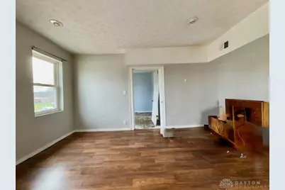 345 E Central Avenue, West Carrollton, OH 45449 - Photo 47