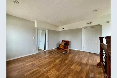 345 E Central Avenue, West Carrollton, OH 45449 - Photo 41