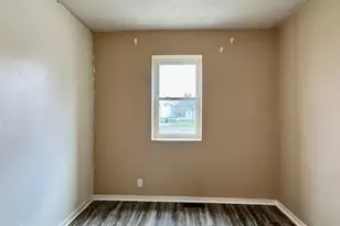 345 E Central Ave, West Carrollton, OH 45449 - Photo 21