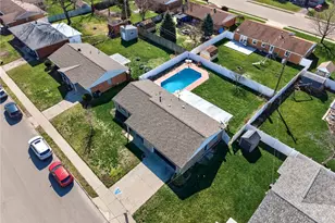 916 Mystic Ln, Troy, OH 45373 - Photo 47