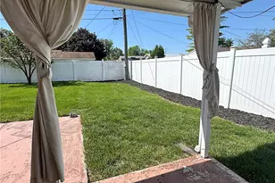 916 Mystic Ln, Troy, OH 45373 - Photo 27