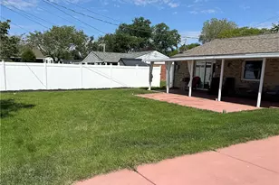 916 Mystic Ln, Troy, OH 45373 - Photo 37
