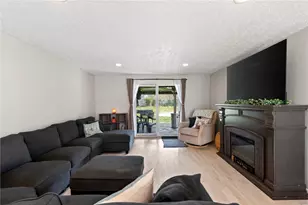 144 Stratmore St, Park Layne, OH 45344 - Photo 21