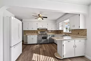 805 N Monroe Dr, Xenia, OH 45385 - Photo 17