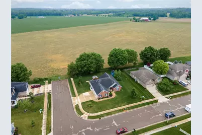 725 Loxley Lane, Troy, OH 45373 - Photo 9