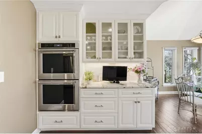 4451 Royal Ridge Way, Kettering, OH 45429 - Photo 9