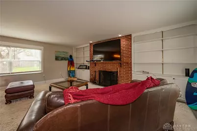 6925 Park Vista Road, Englewood, OH 45322 - Photo 9