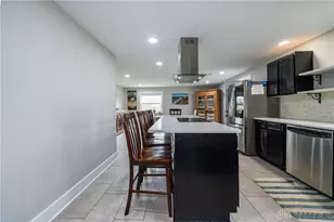 6925 Park Vista Rd, Englewood, OH 45322 - Photo 11