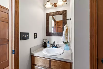 8280 Wildcat Road, Bethel Twp, OH 45371 - Photo 11